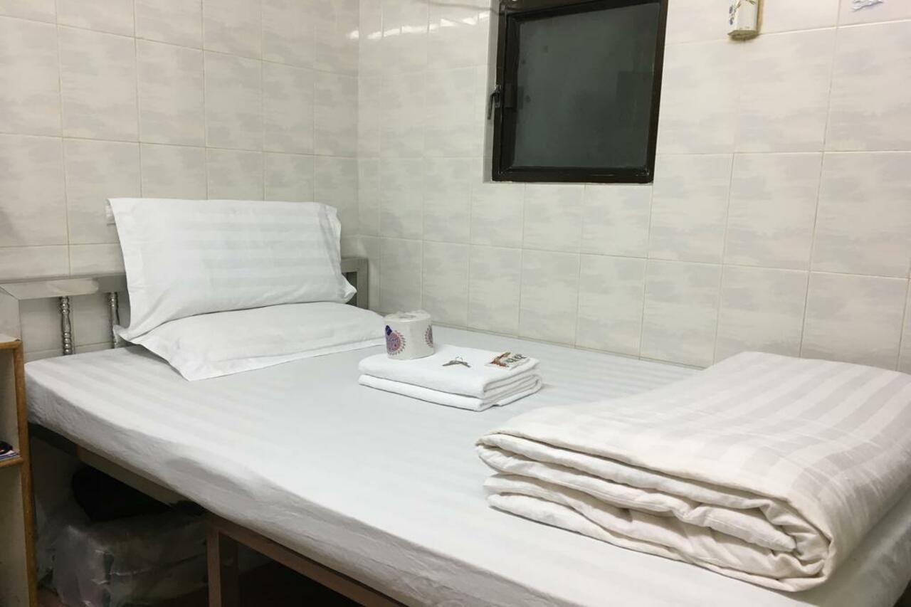 New Yan Yan Guest House Reception 9Th Floor Flat E4 E6 Гонконг Екстер'єр фото