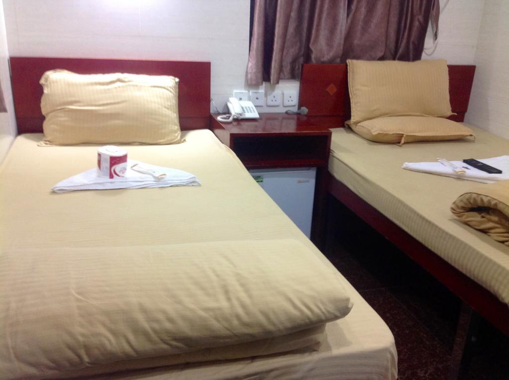 New Yan Yan Guest House Reception 9Th Floor Flat E4 E6 Гонконг Екстер'єр фото