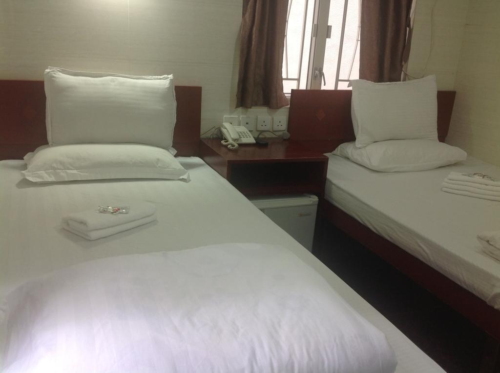 New Yan Yan Guest House Reception 9Th Floor Flat E4 E6 Гонконг Екстер'єр фото